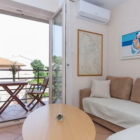 Apartments Marta Krk Town Extérieur photo